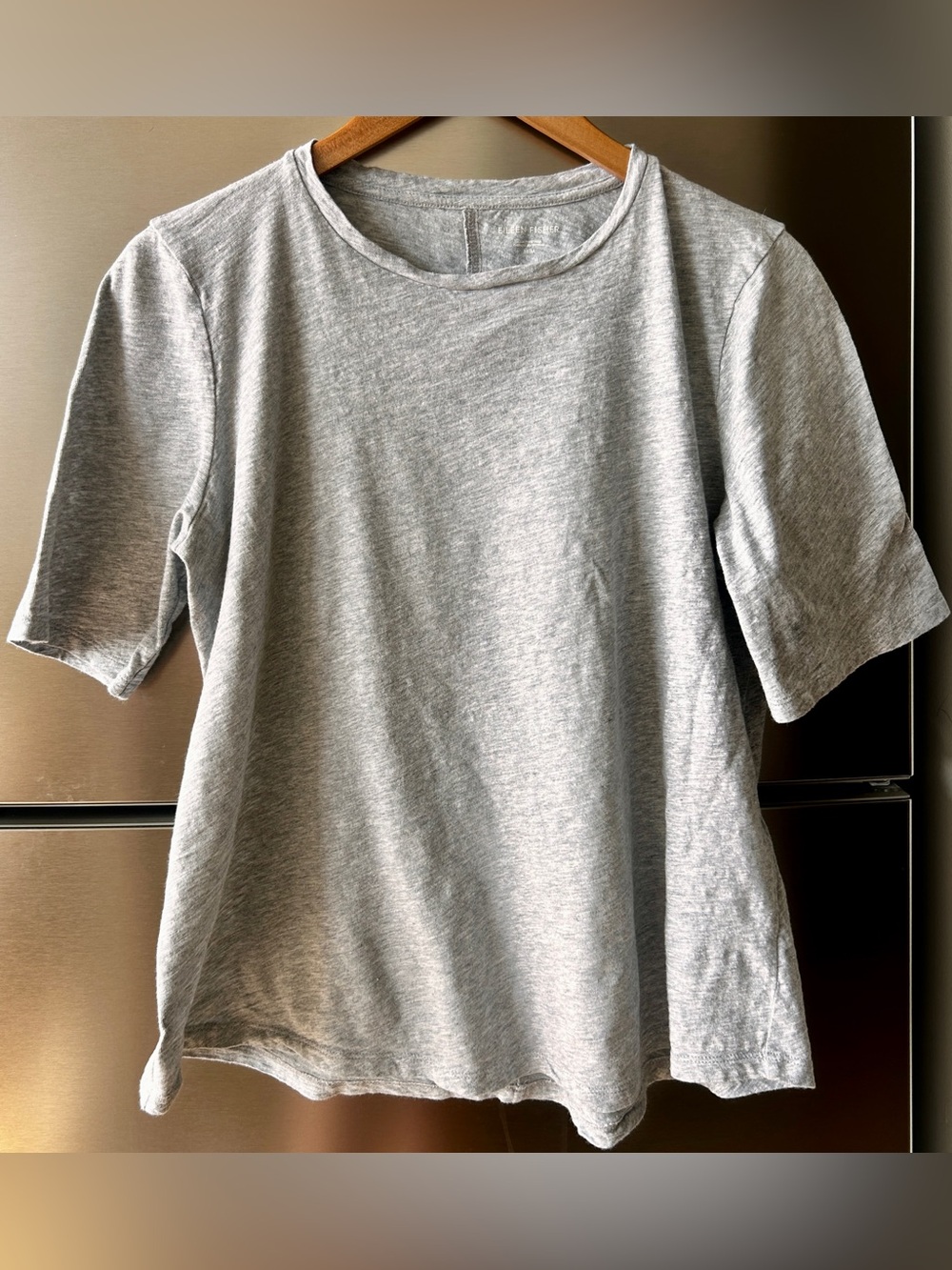 Eileen Fisher M 100% Organic Cotton Gray Crew Neck Tee Shirt